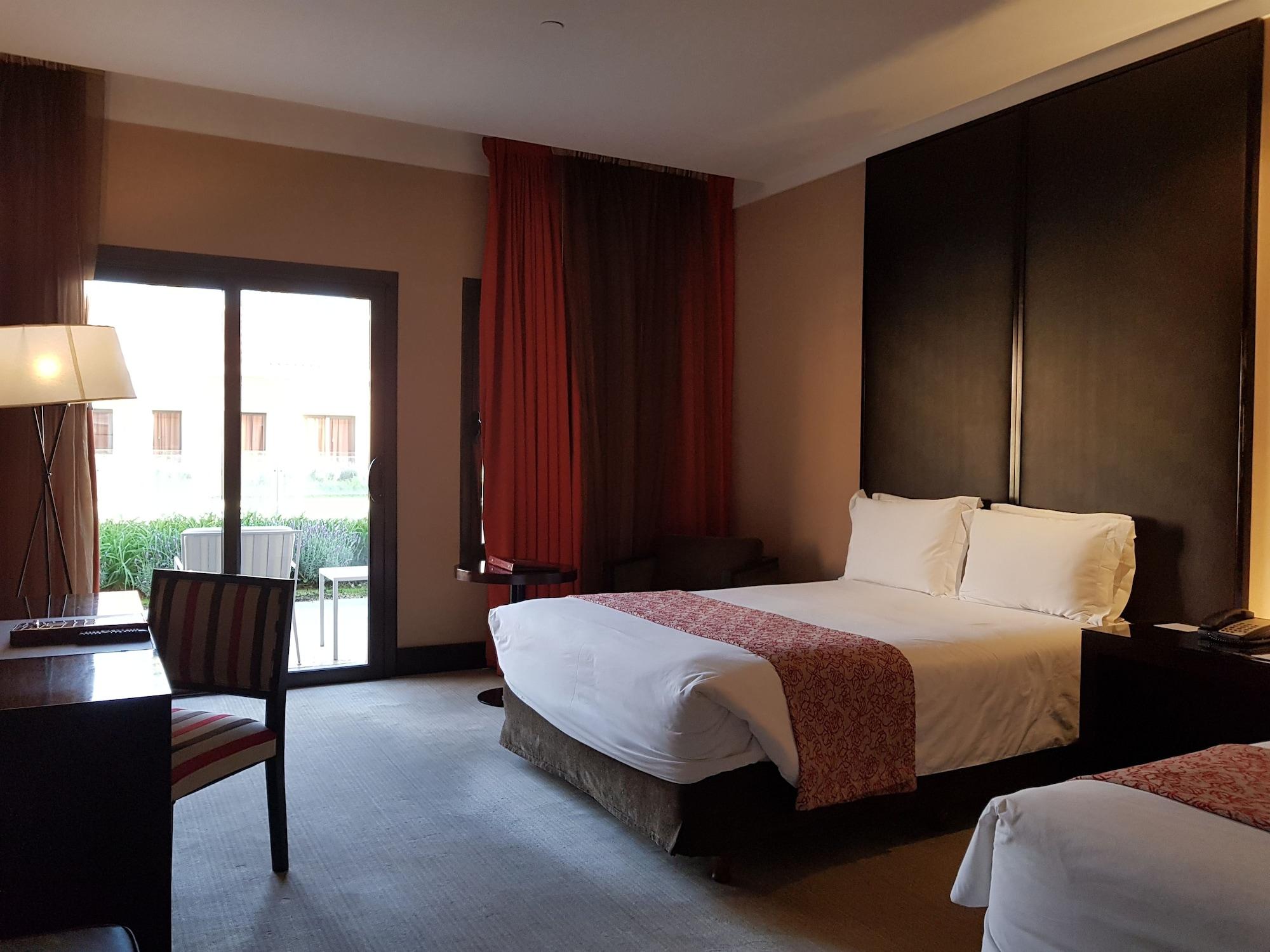 Hotel Casino Magic Неукен Екстер'єр фото